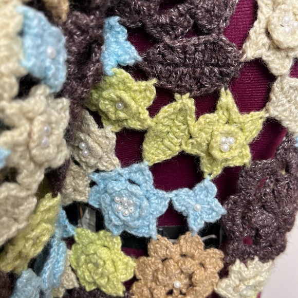 Crochet knit Prima Bella cardigan in green, blue, tan & brown💚 - Picture 6 of 6